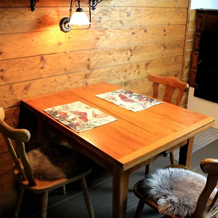 Appartement Seperates Bachhaeusle Auf Dem Hasenhof Mit Eigener Terrasse Mit Grill, Kachelofen, Wlan *