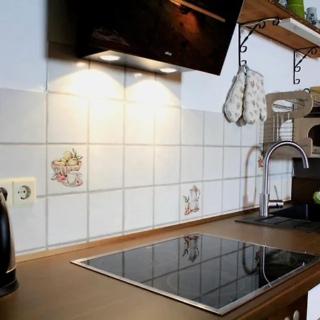 Seperates Bachhaeusle Auf Dem Hasenhof Mit Eigener Terrasse Mit Grill, Kachelofen, Wlan