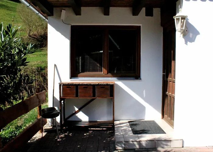 Seperates Bachhaeusle Auf Dem Hasenhof Mit Eigener Terrasse Mit Grill, Kachelofen, Wlan Hornberg